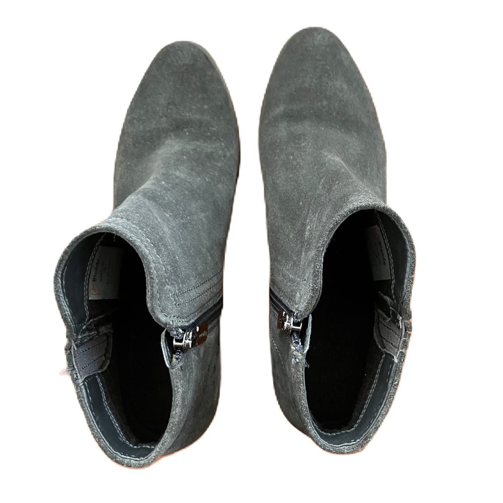 Blondo Vallie Waterproof Bootie - Dark Grey Suede -Size 7